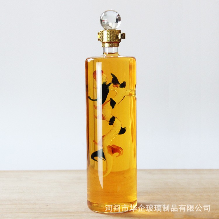 河间华企吹制玻璃工艺酒瓶高档玻璃醒酒器动物异形泡酒瓶定制玻璃瓶包装厂